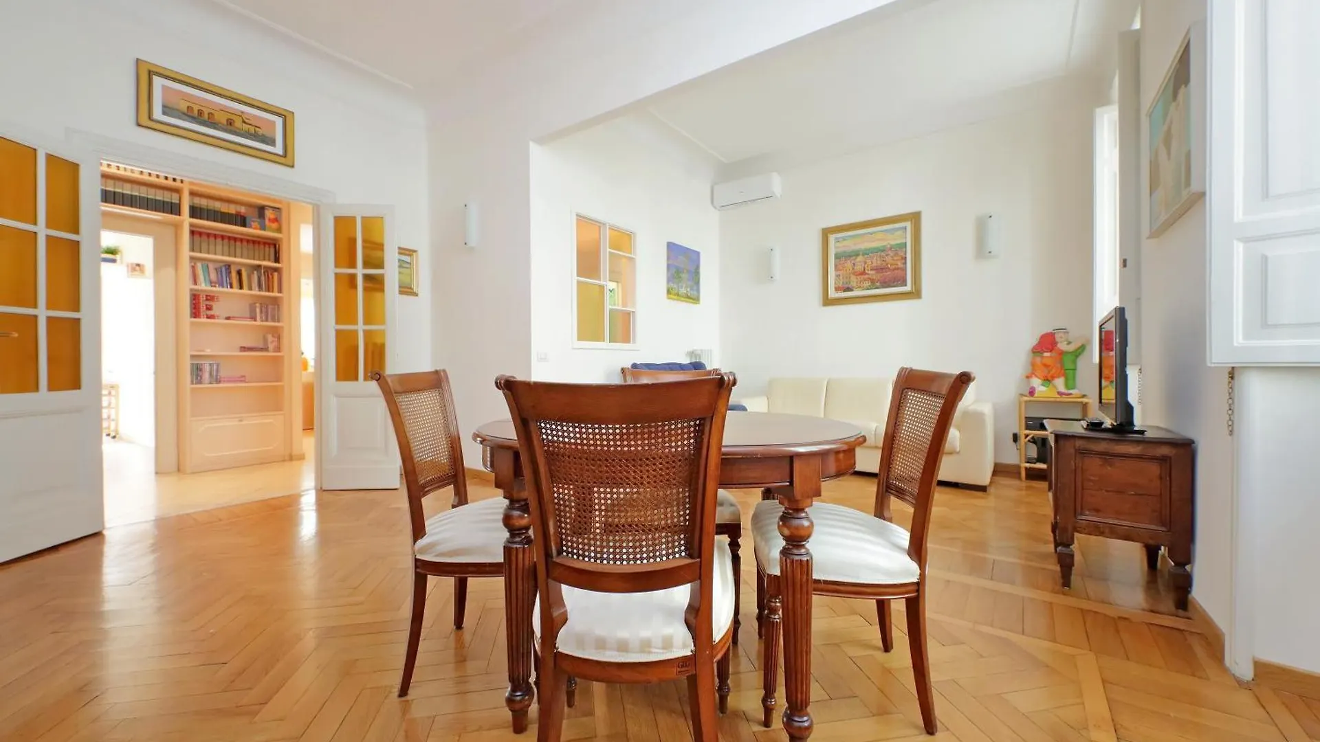Apartament At The Vatican Ottaviano 2 Bedrooms 2 Baths Rzym Włochy