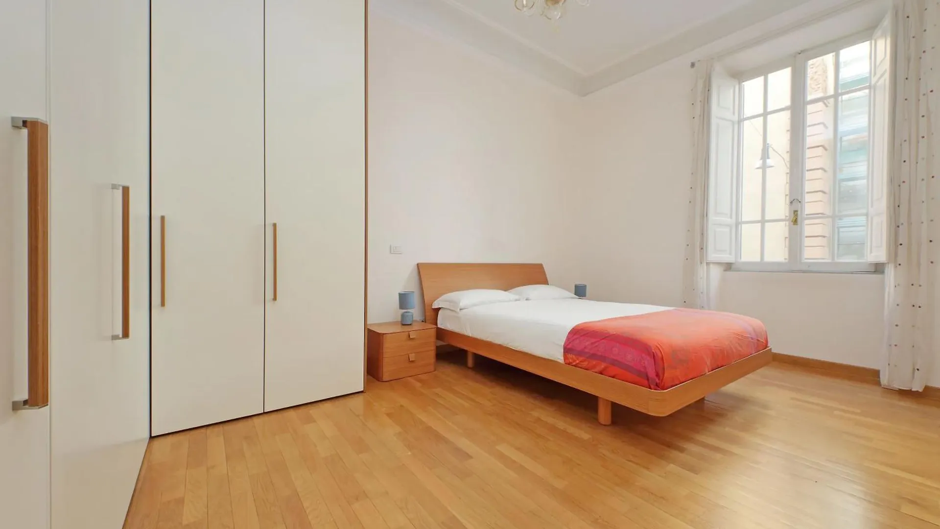 At The Vatican Ottaviano 2 Bedrooms 2 Baths Rzym Apartament